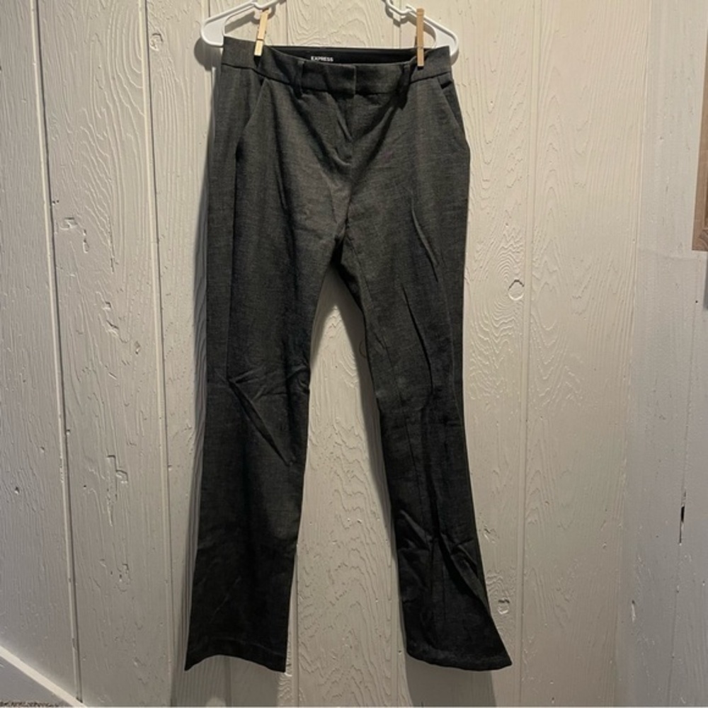 Express Columnist Women’s Mid-Rise Stretch “Barely Boot” Slacks
